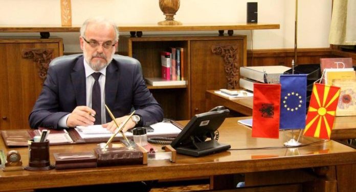 62 VOTA PRO/ Parlamenti i Maqedonisë së Veriut do të drejtohet sërish nga një shqiptar, rizgjidhet Talat Xhaferi