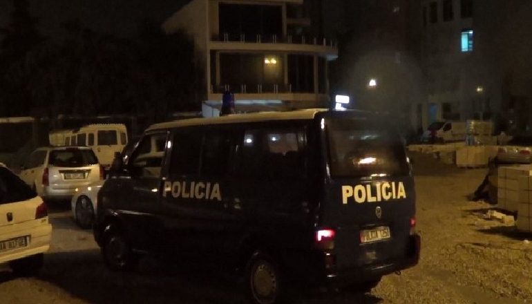 NGJARJE E RËNDË NË PEQIN/ Vrau 64-vjeçarin me gurë pas një sherri të çastit, arrestohet autori