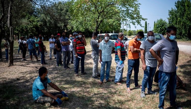 SITUATA E COVID-19/ Regjistrohen më shumë se 920 mijë viktima në botë