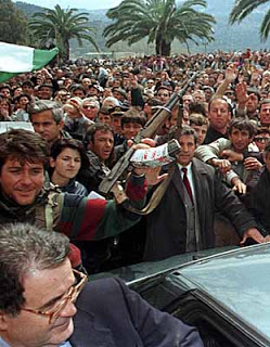 DOSSIER/ Rrëfimi i pronarit të restorantit që priti ish-Kryeministrin italian në 1997: I shërbyem verë dhe gatime shqiptare…