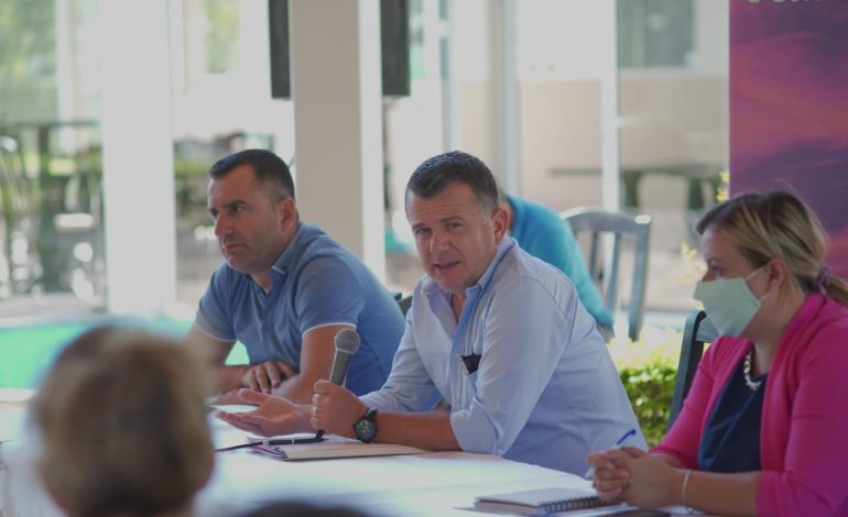 TAKIM ME ASAMBLENË SOCIALISTE NË LIBRAZHD/ Balla: PS, forca e vetme politike ku shqiptarët i besojnë përgjegjësinë qeverisëse dhe aspiratën për…