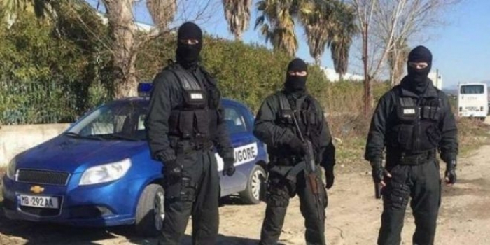 AKSION BLIC NË VLORË/ Shkatërrohen disa grupe droge, 7 në pranga