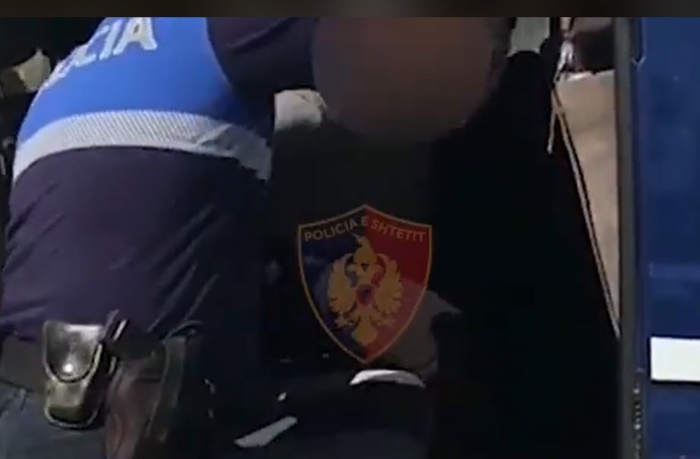 BËNË KËRDINË DUKE VJDHUR/ Kapet lushnjari, në kërkim 3 bashkëpunëtorët. GRABITJET