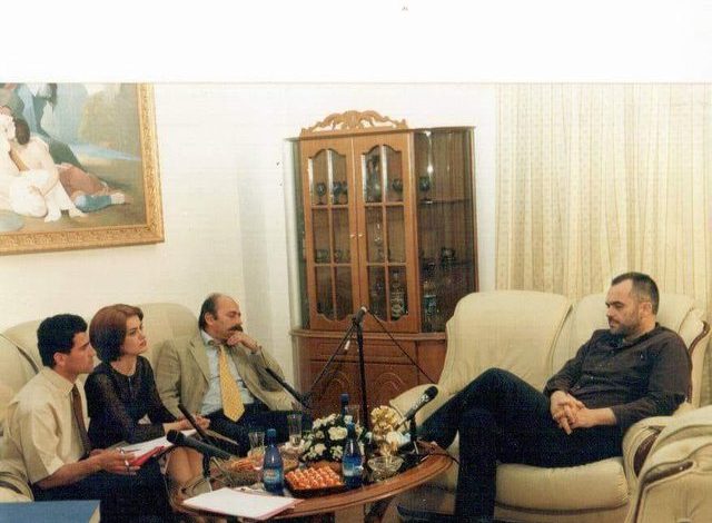 “NGA TË PAKTAT DËSHMI ME…”/ Gazetarja e njohur publikon FOTON, momenti kur Teodor Keko intervistonte Edi Ramën