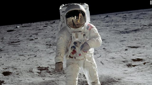 NASA ME PLANE TË MËDHA/ Do dërgojë gruan e parë në Hënë në vitin 2024