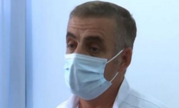 QËNDROI 33 DITË ME OKSIGJEN NË INFEKTIV/ Mjeku shqiptar rrëfen tmerrin: Hoqa ‘të zinjtë e ullirit’…