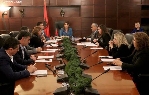 NGRITJA E GJYKATËS SË LARTË/ Reagon KLGJ: Vijon procedura e verifikimit të kushteve për kandidatin. Për 11 pozicione të lira janë 23 aplikime