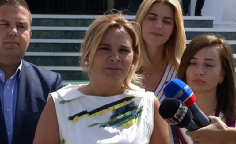DITA E HASHURES/ Kryemadhi mesazh para Kryegjyshatës: Të çlirojmë shpirtrat tanë nga çdo mëkat që kemi, nga çdo e keqe që na ka kapur