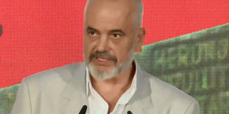 FLET NGA SHESHI I FLAMURIT/ Rama: Lufta e Vlorës më e veçanta në histori, tregoi se shteti shqiptar ekzistonte