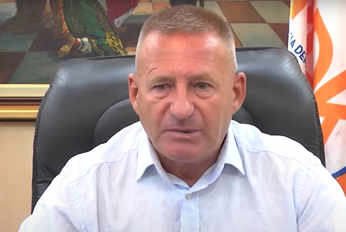 HABIT Nard Ndoka: Jozefina, zbrit me këmbë në tokë. Yuri Kim, mos bëj strucin