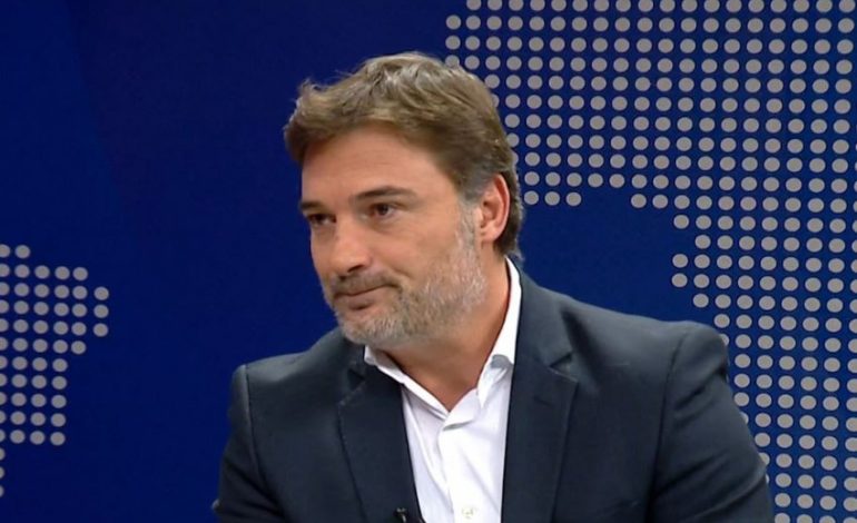HABIT Alibeaj: Sali Berisha është babai ynë, duhet ta nderojmë dhe duhet të jetë deputet në 2021