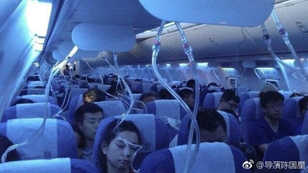 STUDIUESIT LLOGARISIN SHANSET/ Si infektohen pasagjerët në avion me COVID-19