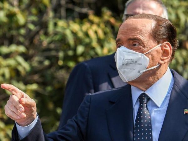 MERR FUND ANKTHI/ Pas 1 muaji del tamponi i parë negativ për Silvio Berlusconin