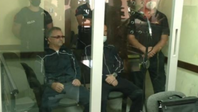 “ISHTE I SHQETËSUAR, TELEFONIN E FUTI NË REZISTENCË”/ Dëshmia e Bucit pas u kap mat me pistoletën e zbërthyer