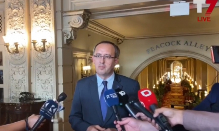 PËRFUNDON TAKIMI NË SHTËPINË E BARDHË/ Hoti: Nesër presim të finalizojmë marrëveshjen