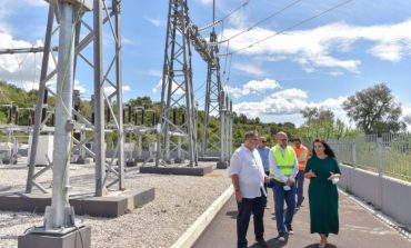 INVESTIMI 8 MILIONË EURO/ OST dhe OSHEE me projekt të integruar përmirësojnë furnizimin me energji në zonën e Gjirit të Lalzit