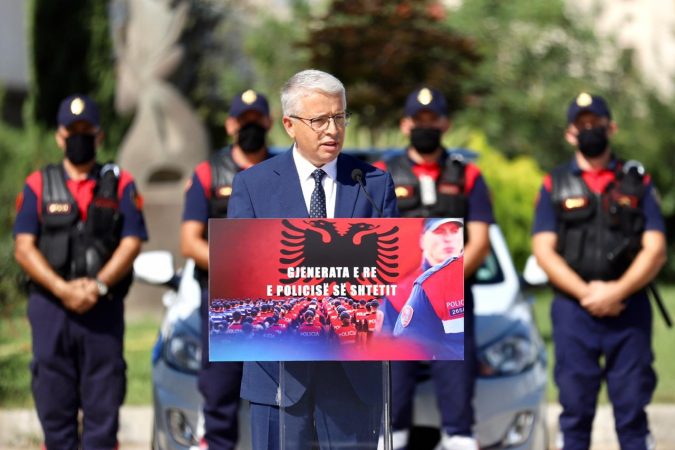 PREZANTOHET FORCA E RE “SHQIPONJA” NË FIER/ Lleshaj: 1700 punonjës më shumë nga viti 2013