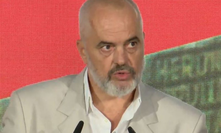 “U JEMI BORXHLI VLONJATËVE PËR LUFTËN”/ Batuta e Ramës me Ruçin bën edhe Metën për të qeshur: Mos mu mërzit Gramoz…