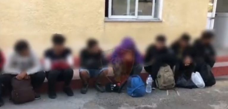 IU PREMTOI KALIMIN NË BE/ Pranga 40- vjeçarit nga Tirana, u kap në Pogradec me 8 klandestinë në mjet (EMRI)