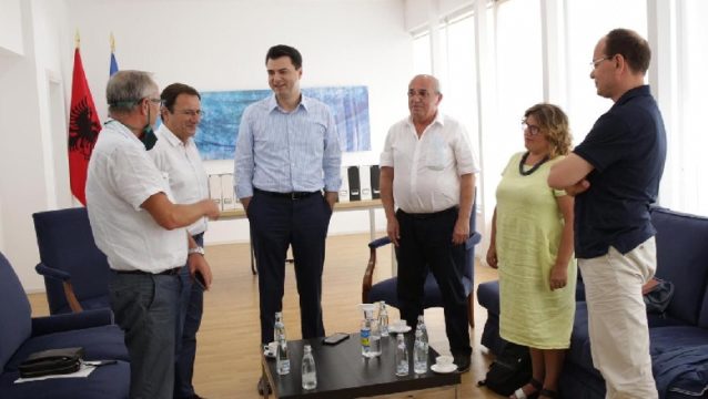 KOMISIONI I PD/ Tjetër “fshesë” e fshehur: Kandidatët do verifikohen bazuar në spiunime, komente dhe sondazhe