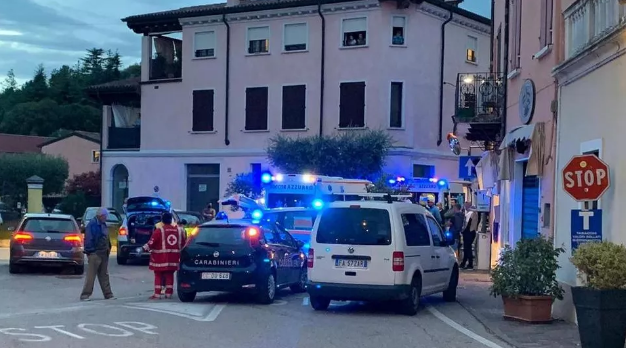SHERR MES SHQIPTARËSH NË ITALI/ Vëllezërit binjakë sulmohen me thikë nga kushëriri i tyre, njëri rëndë në spital