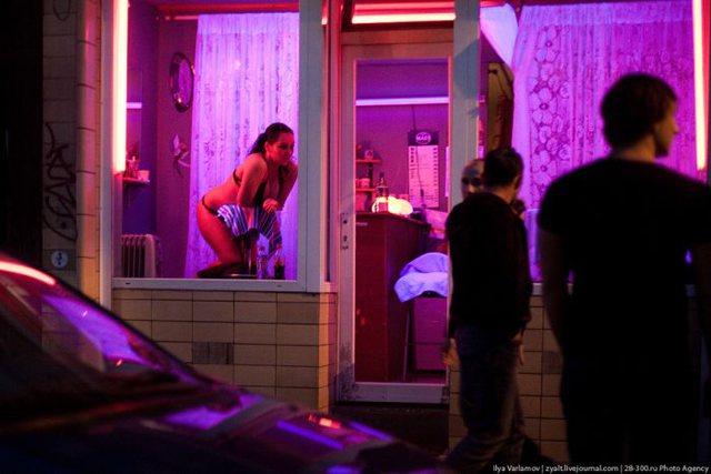 SHPËRTHIMI I VALËS SË DYTË TË KORONAVIRUSIT/ Belgjika merr vendimin ekstrem për prostitucionin