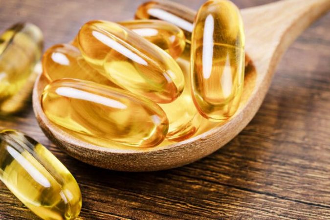 PARA APO PAS BUKE? Kur duhet pirë vaji i peshkut dhe vitaminat e tjera