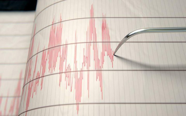 GREQIA “SHKUNDET” NGA LËKUNDJET/ Tërmet me magnitudë 4.4 i Shkallës Rihter në Kalkidhiki, u ndie në 4 shtete