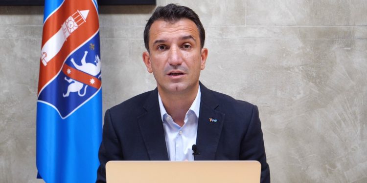 JEP LAJMIN/ Erion Veliaj do të dhurojë plazmën për të sëmurët me COVID-19