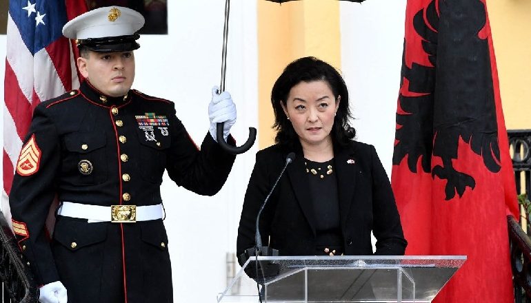 THIRRJA E KLGJ PËR GJYQTARËT/ Yuri Kim: Shqipëria ka nevojë për ju, përgjigjuni thirrjes