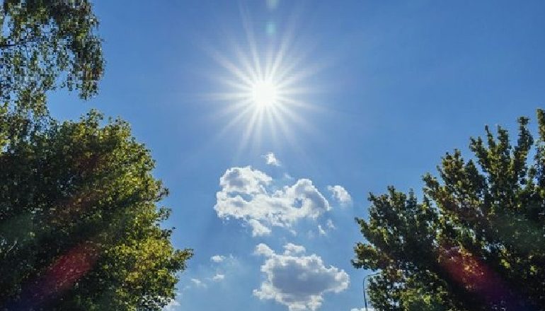 ULEN TEMPERATURAT/ Kthjellime në të gjithë territorin, parashikimi i motit për sot