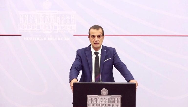ZGJEDHJET E 25 PRILLIT/ Publikohet ekstrakti i parë i listave zgjedhore. Të drejtë VOTE 3 milion e 608 mijë e 3 shtetas