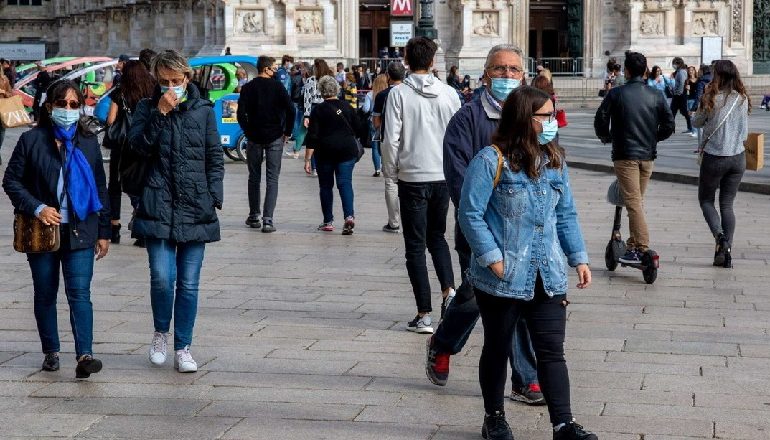 COVID-19/ SHBA përditëson udhëzimet: Qëndroni mbi 6 m larg nga burimi i infeksionit, përhapet nga ajri…