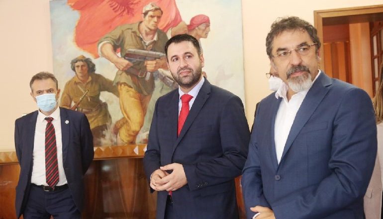 SHENGENI BALLKANIK/ Hiqet kufiri për bujqësinë, Çuçi: Do rrisë shkëmbimet mes vendeve