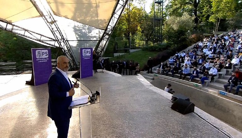 TË QESHURA NË ASAMBLE/ Rama: Na kanë shkruar te platforma e bashkëqeverisjes, kërkojnë drejtësi për Klevis Balliun