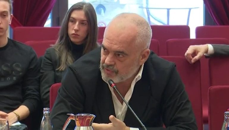 “JEMI VERBUAR NGA DASHURIA PËR EUROPËN”/ Rama i tërheq “veshin” BE-së: Do të martohet me ne por s’na flet