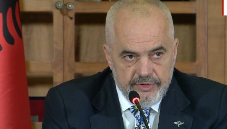 PROJEKTET INFRASTRUKTURORE/ Rama me Ballukun në konferencë për mediat: Plani i BE bazohet në tre shtylla…