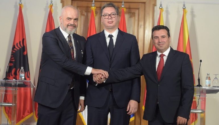 SHENGENI BALLKANIK/ Rama, Vucic dhe Zaev sot takim online