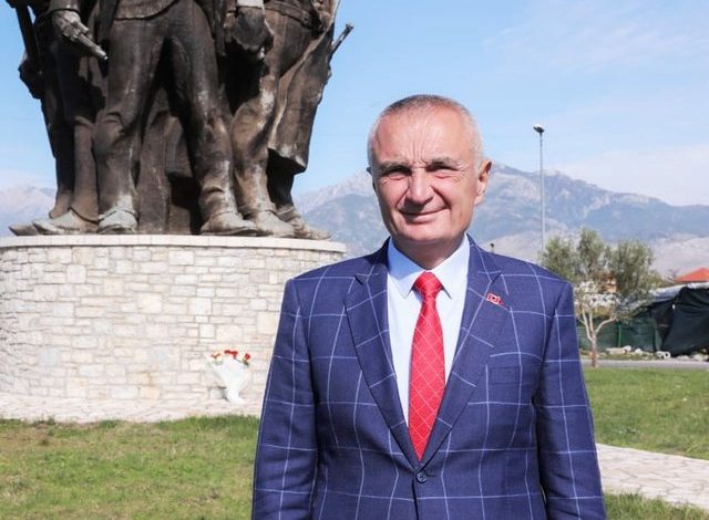 HABIT Meta: Tradhtarët dhe gjakprishurit kurrë s’do t’ia dalin të cënojnë dinjitetin dhe veprën e heronjve tanë