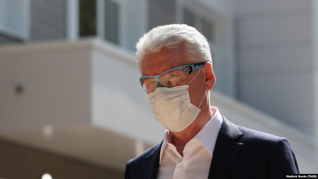 KORONAVIRUSI/ Moska pritet të nisë vaksinimin masiv brenda javësh