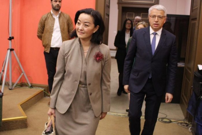 “SQARIMI PUBLIK DO…”/ Nga regjistrimi i votuesve, tek bashkëpunimi me SHBA, Yuri Kim zbardh bisedën me Ministrin Lleshaj