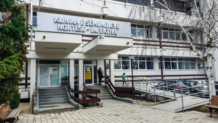 RRITJA E RASTEVE TË REJA NGA COVID-19/ Kosova pritet të njoftojë sot kufizimet e mundshme