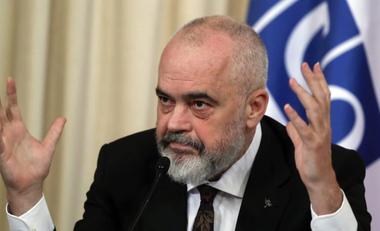 E NIS DITËN SËRISH ME SHIFRA/ Rama “thumbon” opozitën: Kemi shtuar në arkën e familjeve të punonjësve rreth 210 milionë USD më shumë se…