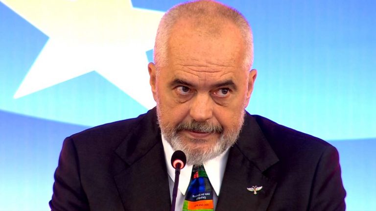 “PATËM BISEDË MIQËSORE ME HOTIN”/ Rama zbulon projektin e përbashkët Shqipëri- Kosovë: Rikualifikim urban tërësor të qytetit historik të Shqiptarisë