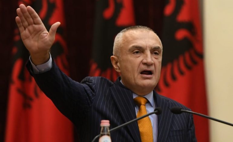 NUK PËRMBAHET/ Ilir Meta: Taksat e qytetarëve të mos përdoren për fushatë partie, ndal abuzimit me pushtetin vendor