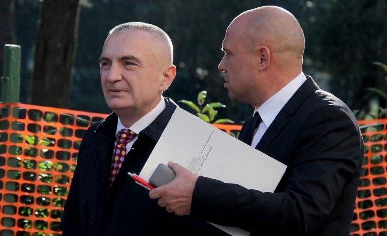 “BOH ÇFARË NEVERIE”/ Ish-ministri i LSI revoltohet: Ai që blen vota është i pafytyrë, ama ai që e shet është faqezi
