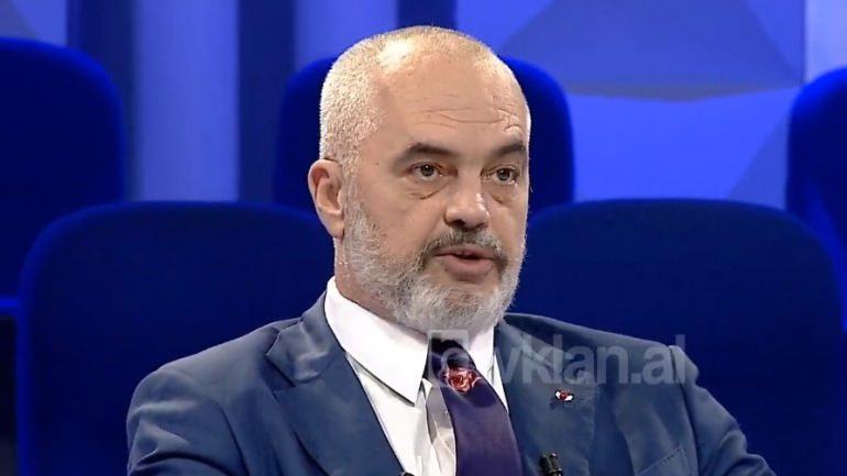 “KANË TË NJËJTIN EFIKASITET…”/ Rama: MASKAT e mia i bëj vetë, nuk kushtojnë asnjë lek