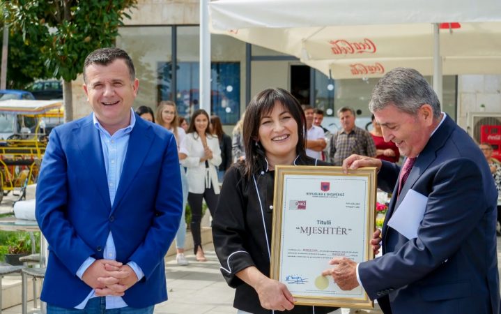 “JAM SHUMË KRENAR QË NDODHEM…”/ Balla: Belshi është kthyer në një destinacion të rëndësishëm turistik (FOTOT)