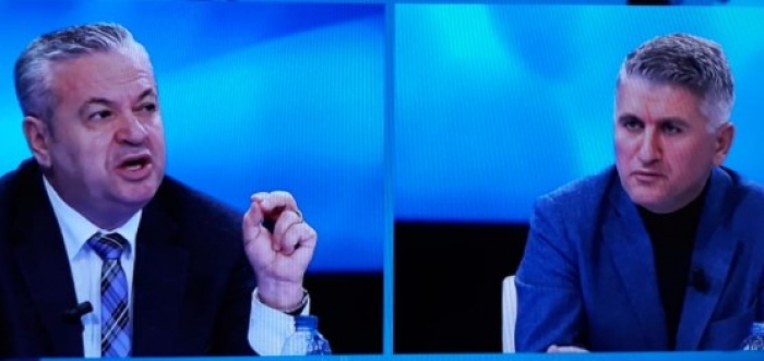 PËRPLASJA/ Murrizi i nxjerr dokumentin, Gjekmarkaj “shpërthen” live: S’ka bir nëne dhe bir ku*ve që t’më akuzojë si spiun mua