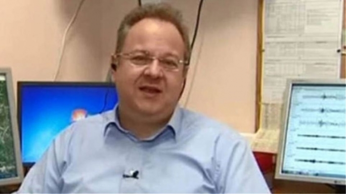 TËRMETI/ Sizmiologu i njohur grek paralajmëron qytetarët: Priten pasgoditje më të mëdha, banorët mos të futen nëpër shtëpi